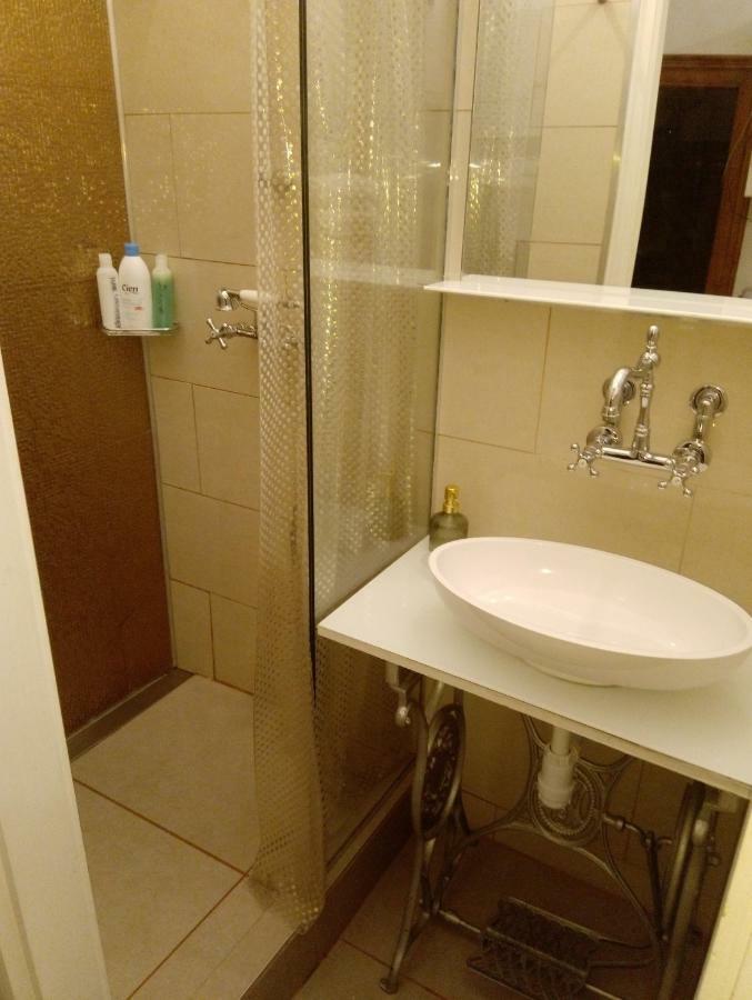 Classical Budapest Apartment In The Old Pest Екстер'єр фото